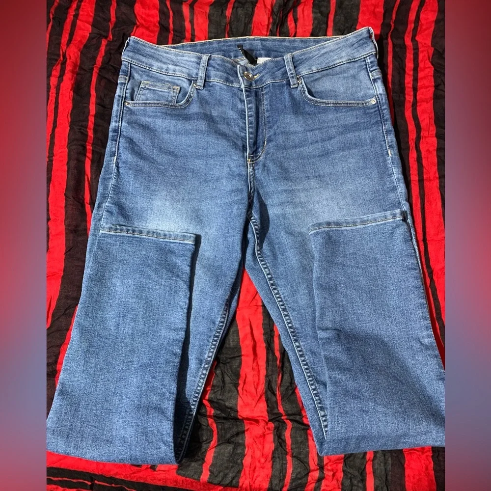 H&M Skinny Mid Rise Jeans skinny blue jeans Size UK16 - Picture 3 of 4